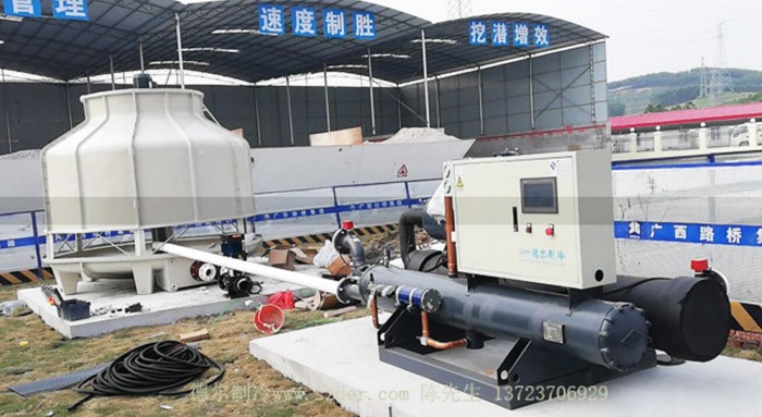 德爾制冷冷水機用于混凝土冷卻