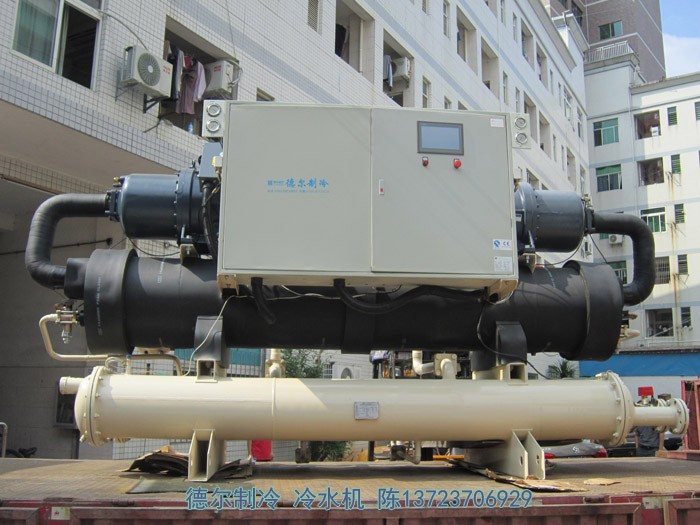 德爾制冷冷水機用于化工廠